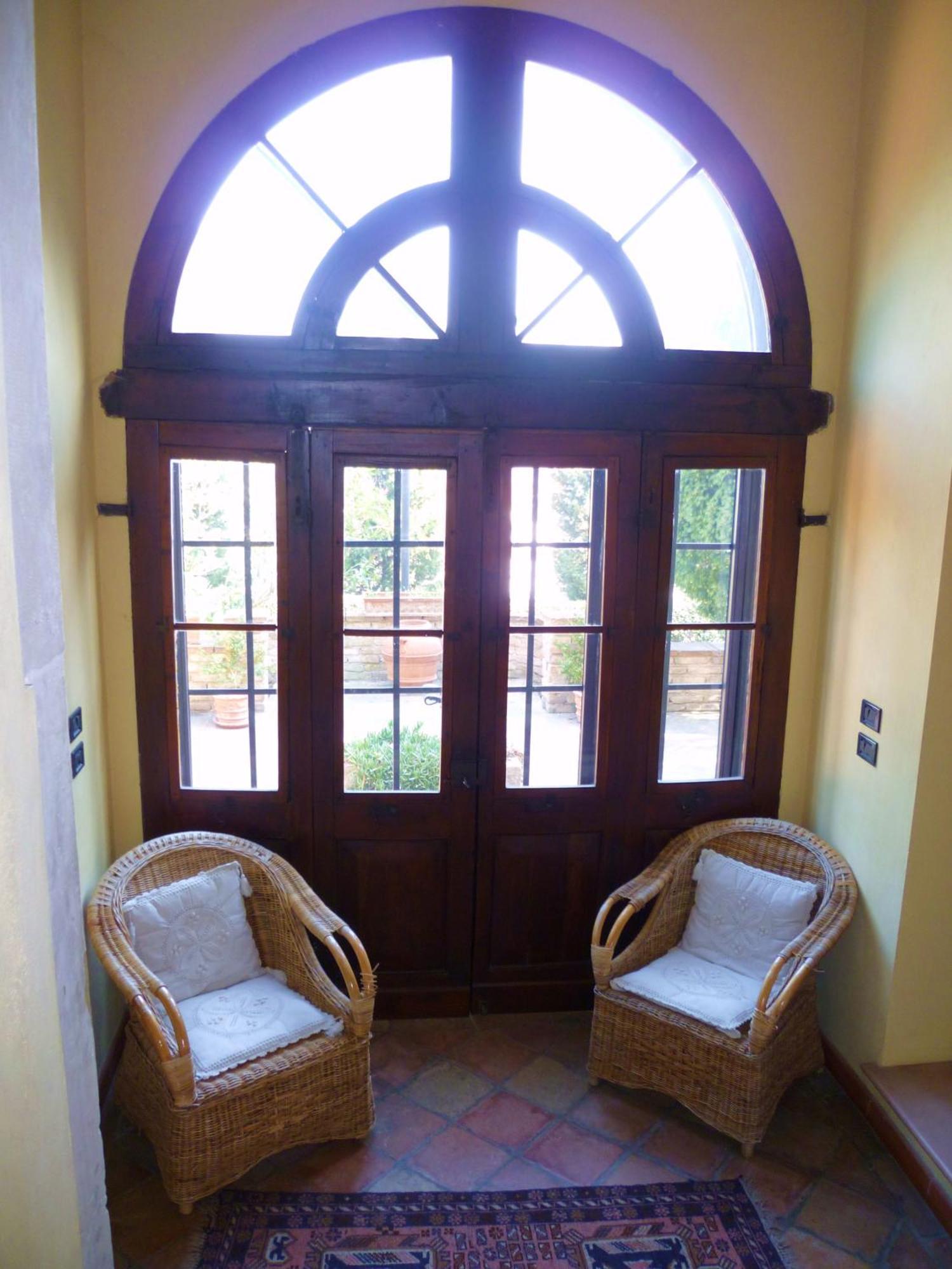 Locanda Di Villa Torraccia 佩萨罗 外观 照片