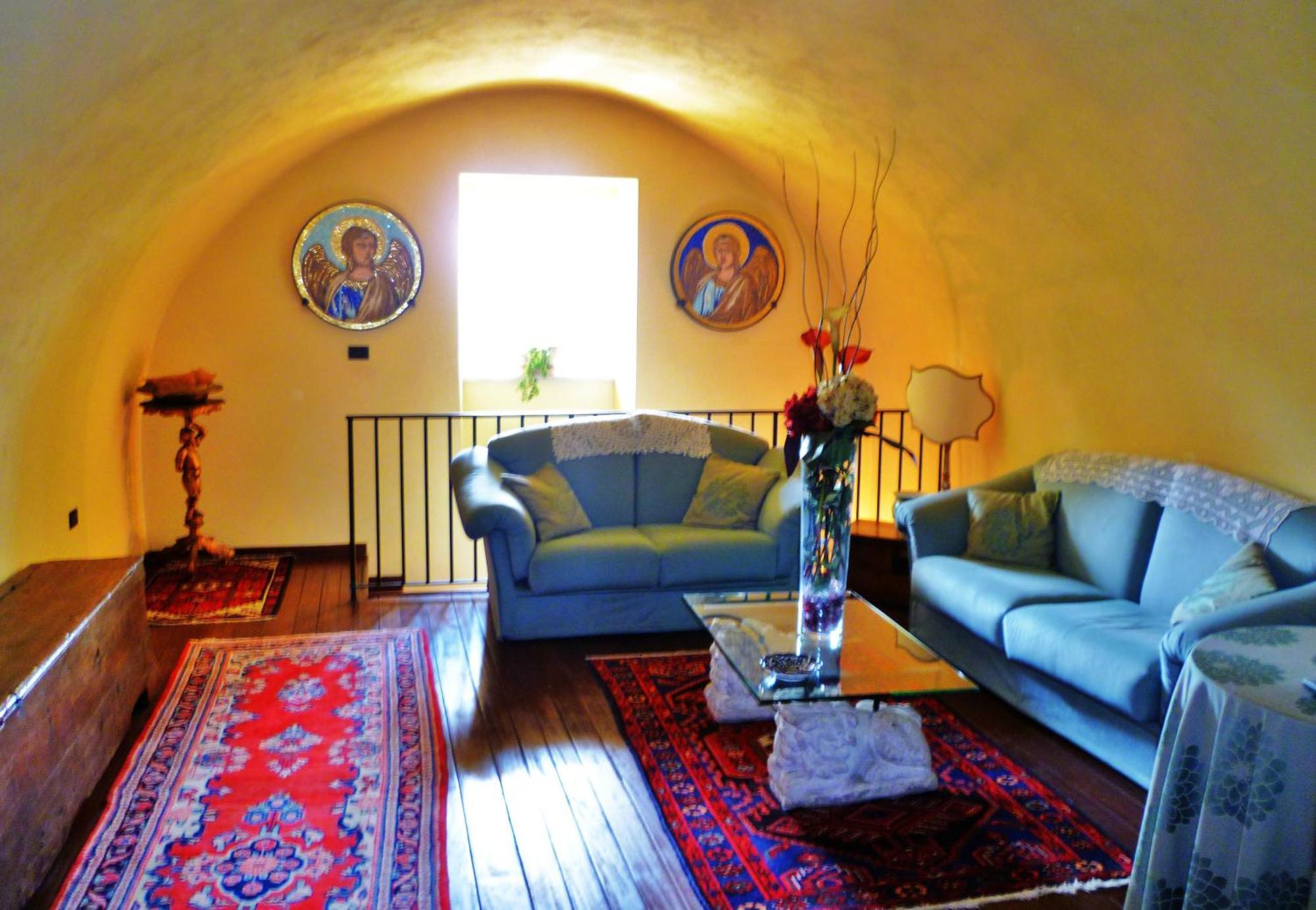 Locanda Di Villa Torraccia 佩萨罗 外观 照片